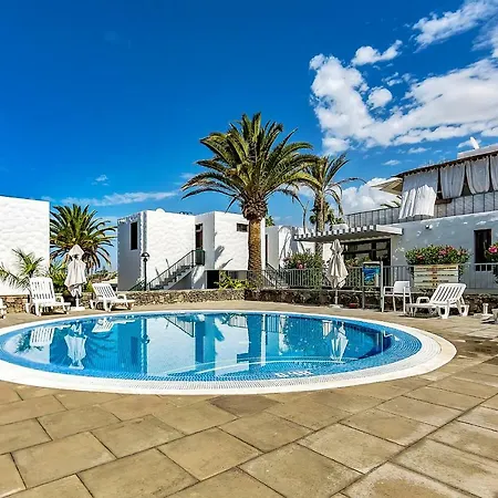 Apartman Two Bedroom Bungalow In Playa Las Americas Playa de las Américas